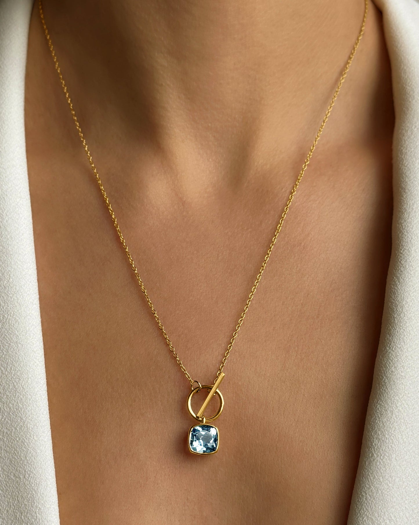 Collier Les Divines