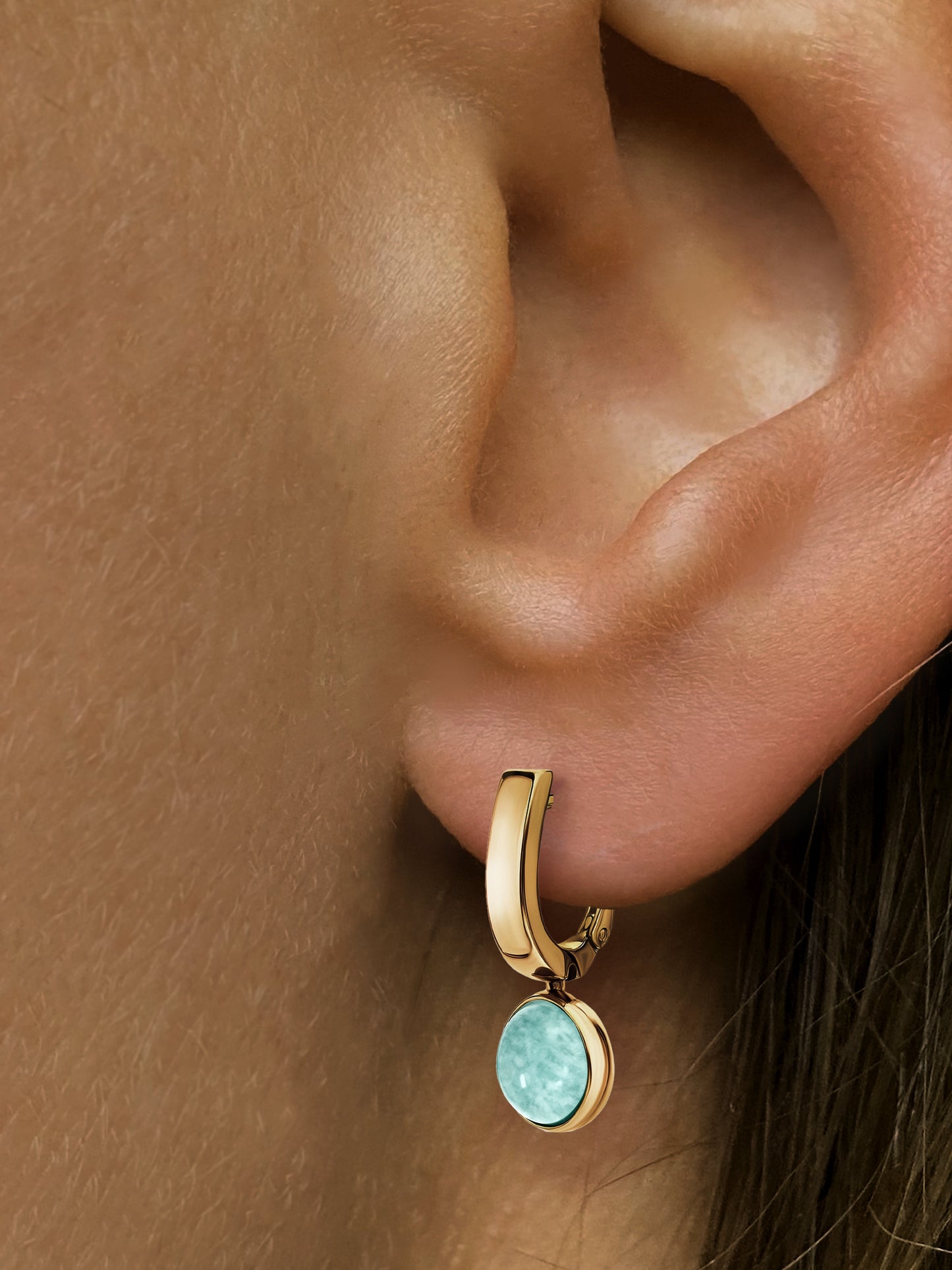 Les Divines earrings