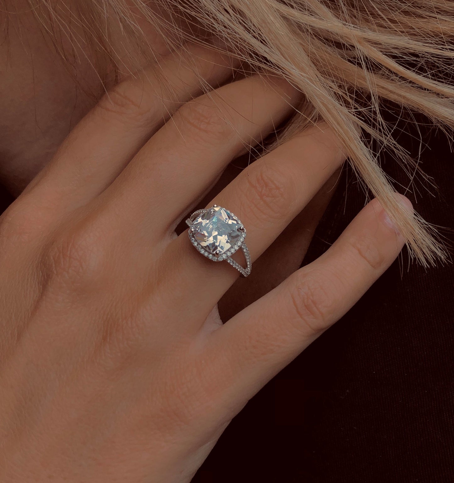 Ring Les Divines