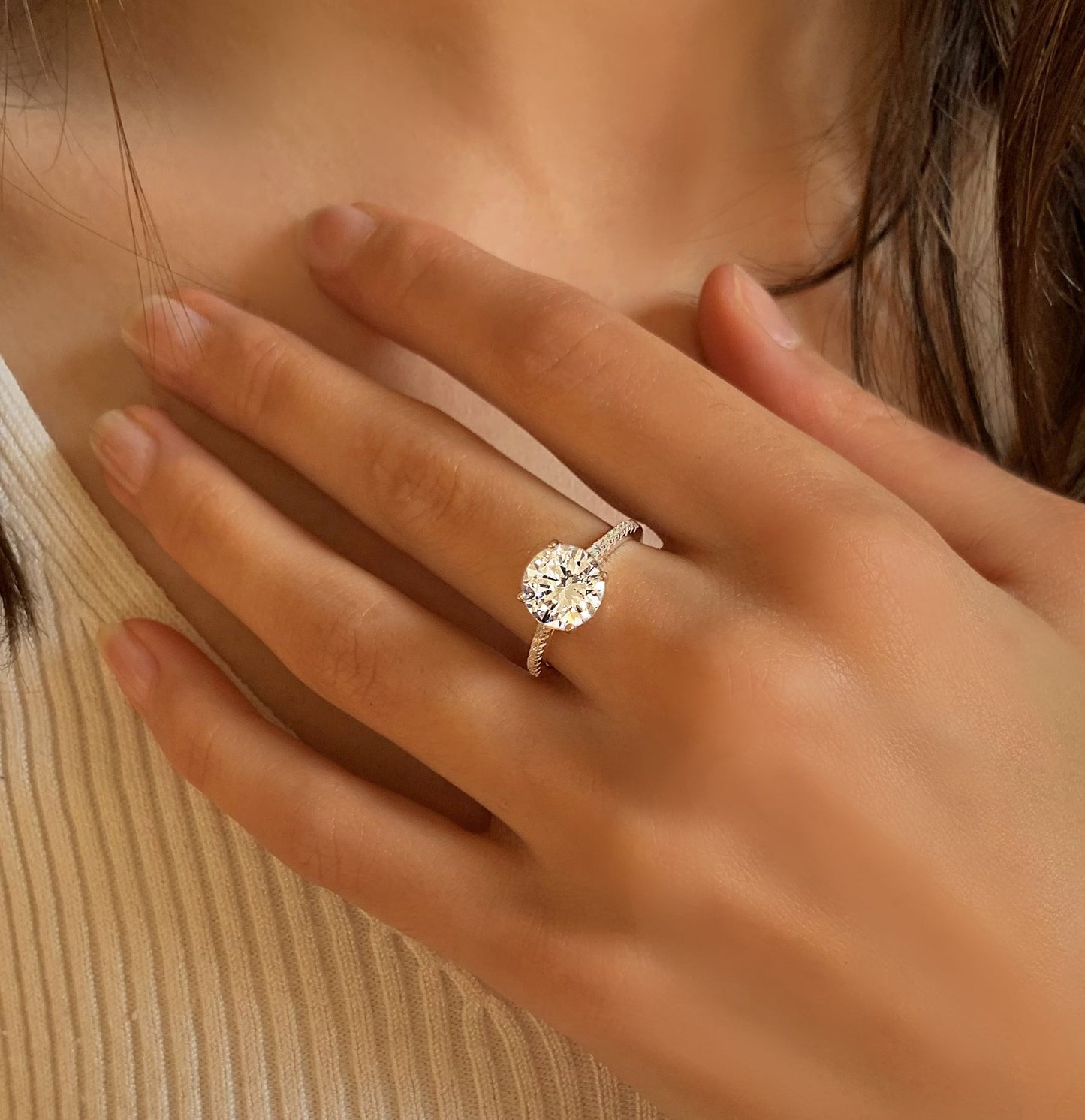 Ring Les Divines