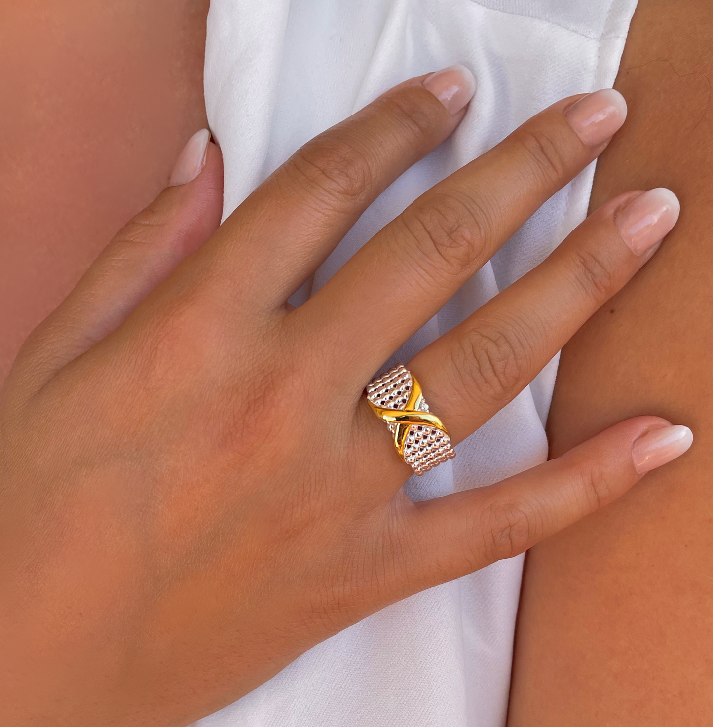 Ring Les Divines