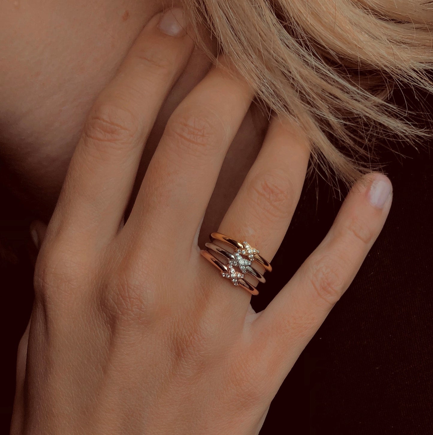 Composition of Les Divines rings