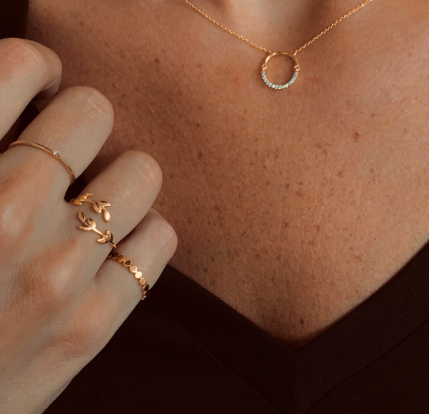 Ring Les Divines