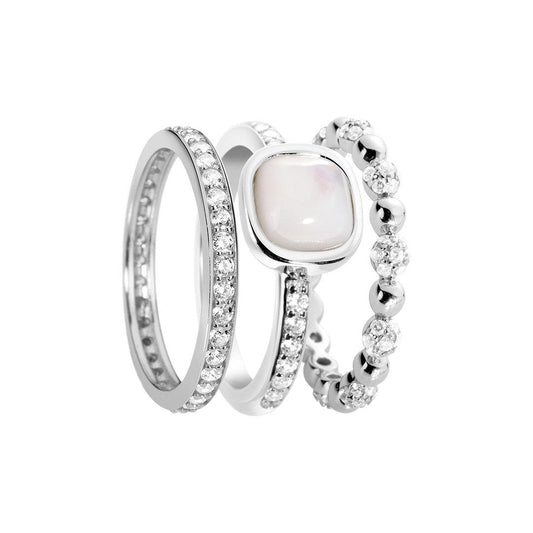 Composition of Les Divines rings