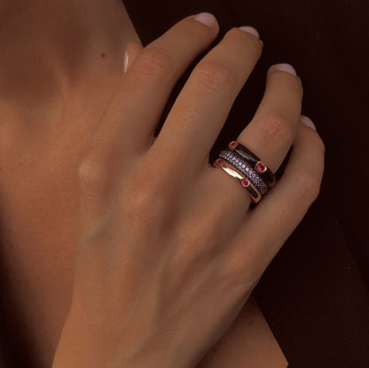 Composition of Les Divines rings