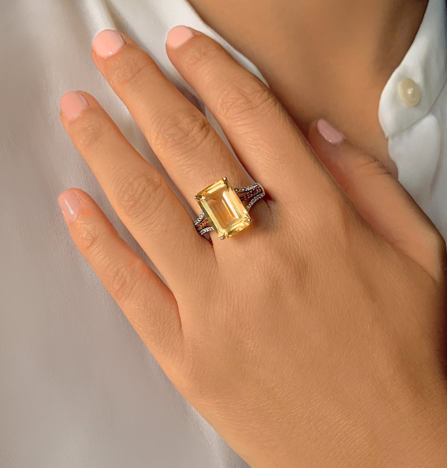 Ring Les Divines 